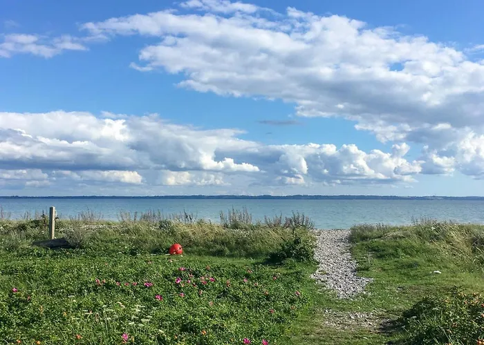 Swedish-inspired In Odden's Forest 別荘 Tjørneholm